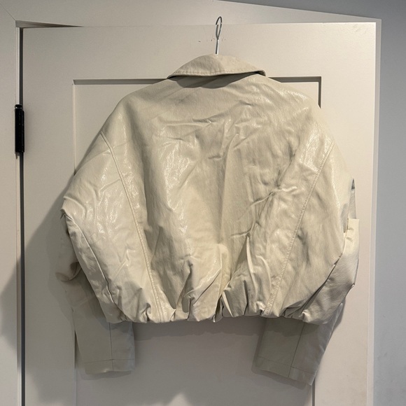 Zara Women's Off-White Leather Jacket - Picture 4 of 4